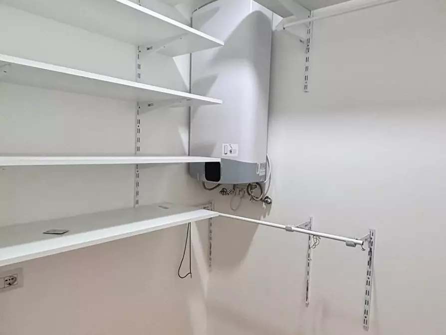 Immagine 37 di Appartamento in affitto  in via Massarenti a Milano