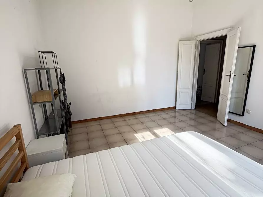 Immagine 13 di Appartamento in vendita  in via Caracciolo a Milano