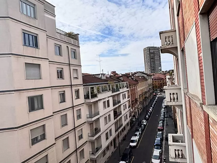 Immagine 38 di Appartamento in affitto  in via Verona 13 a Milano