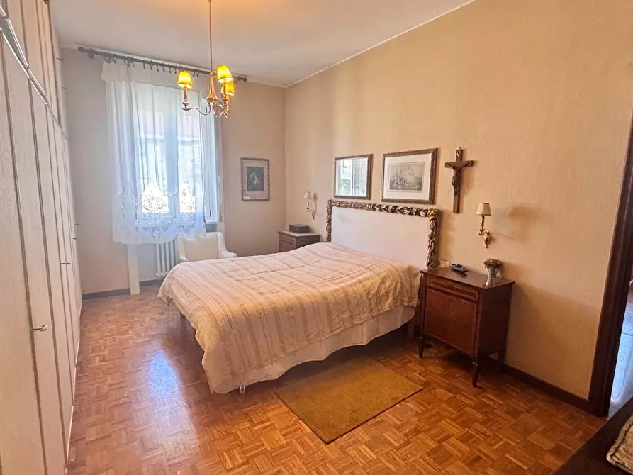 Immagine 23 di Appartamento in vendita  in via Caracciolo a Milano