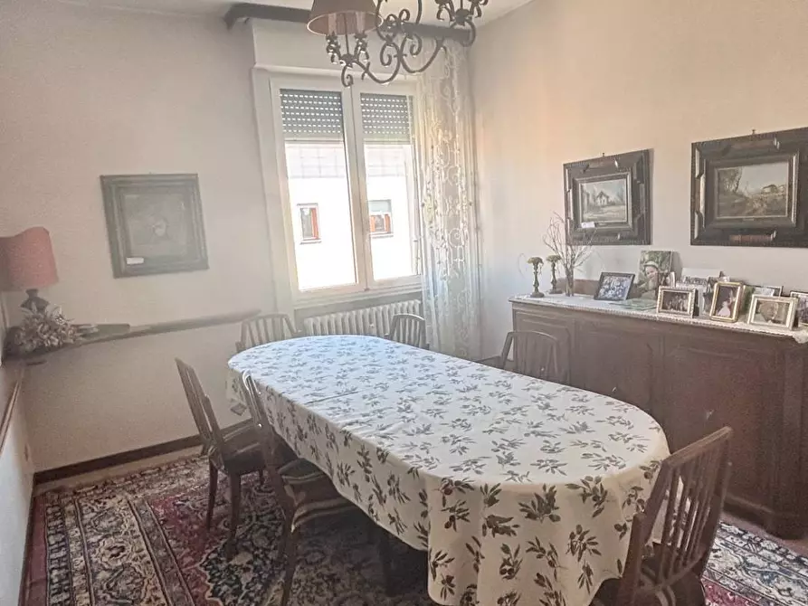 Immagine 31 di Appartamento in vendita  in via Caracciolo a Milano