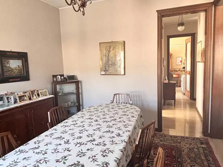 Immagine 39 di Appartamento in vendita  in via Caracciolo a Milano