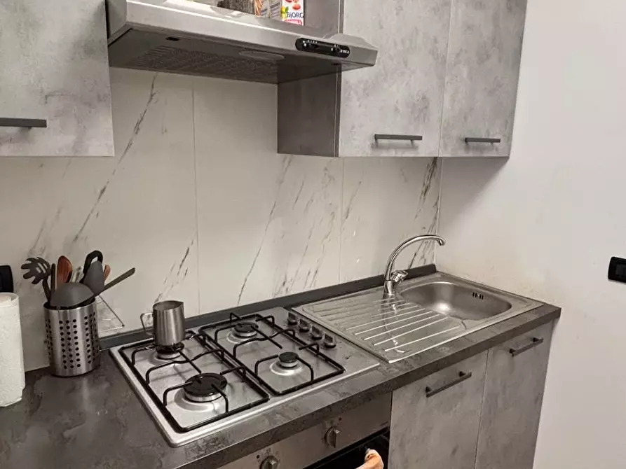 Immagine 8 di Appartamento in affitto  in via Cirillo 12 a Milano