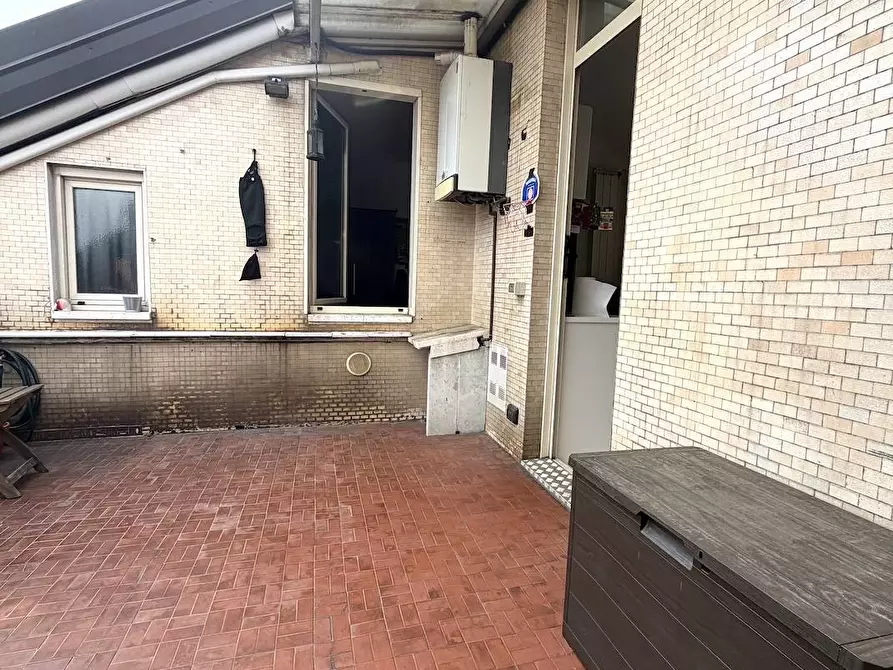 Immagine 5 di Appartamento in affitto  in Corso Sempione a Milano