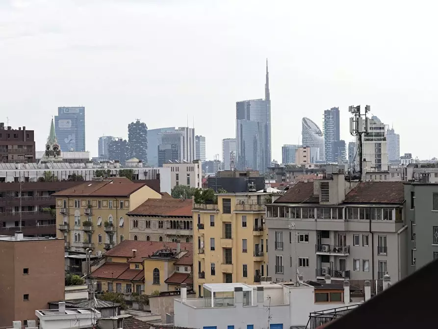 Immagine 19 di Appartamento in affitto  in Corso Sempione a Milano