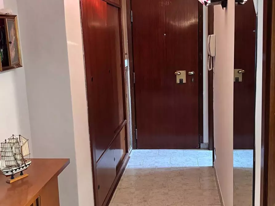 Immagine 15 di Appartamento in vendita  in via Delfico a Milano