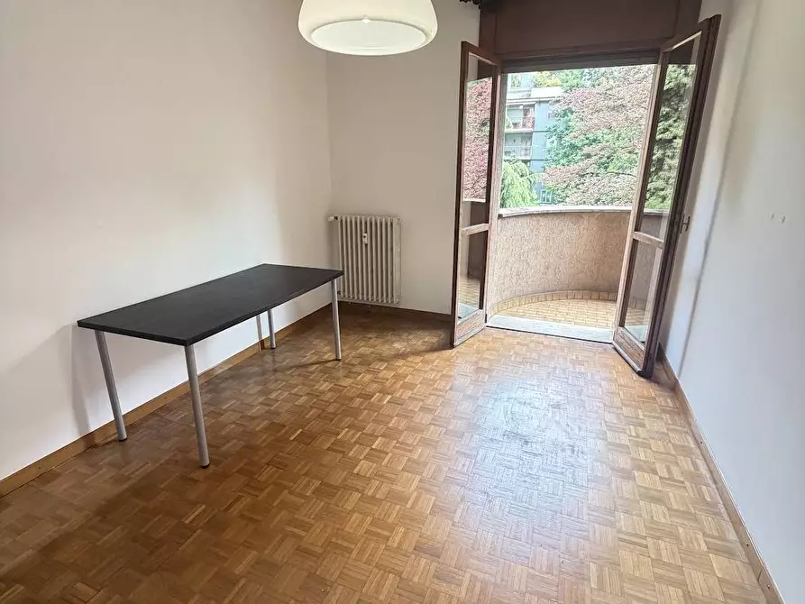 Immagine 8 di Appartamento in vendita  in via Govone 100 a Milano
