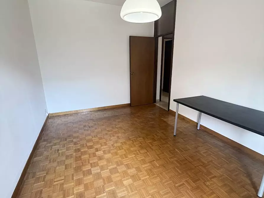 Immagine 9 di Appartamento in vendita  in via Govone 100 a Milano