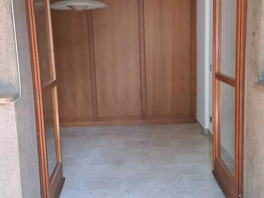 Immagine 16 di Appartamento in vendita  in via Govone 100 a Milano