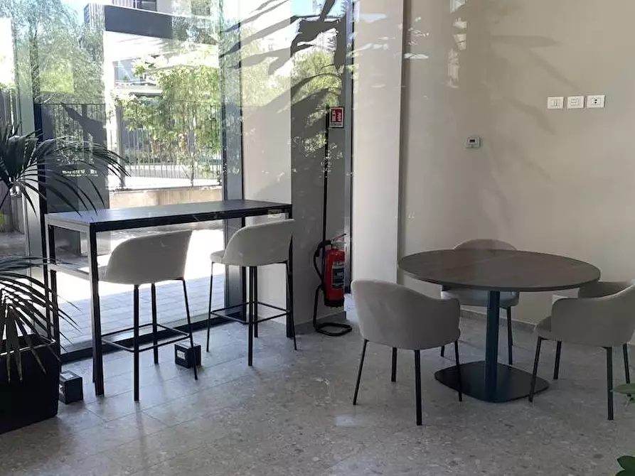 Immagine 35 di Appartamento in affitto  in via Pasolini 70 a Milano
