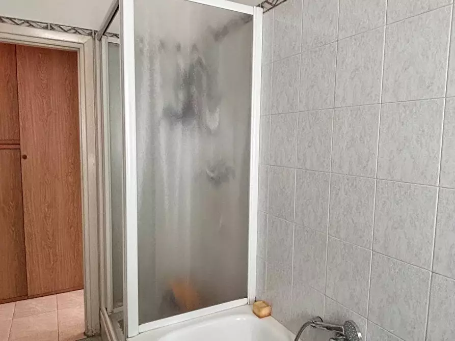 Immagine 16 di Appartamento in vendita  in via Cimabue a Milano