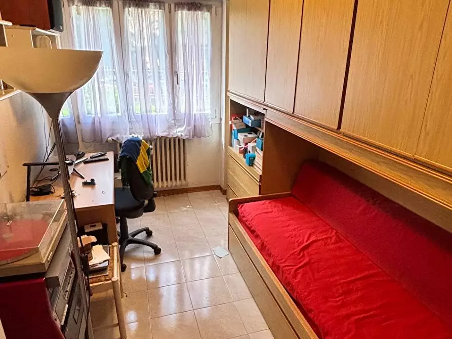 Immagine 27 di Appartamento in vendita  in via Cimabue a Milano