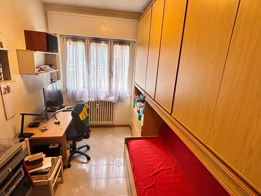 Immagine 28 di Appartamento in vendita  in via Cimabue a Milano