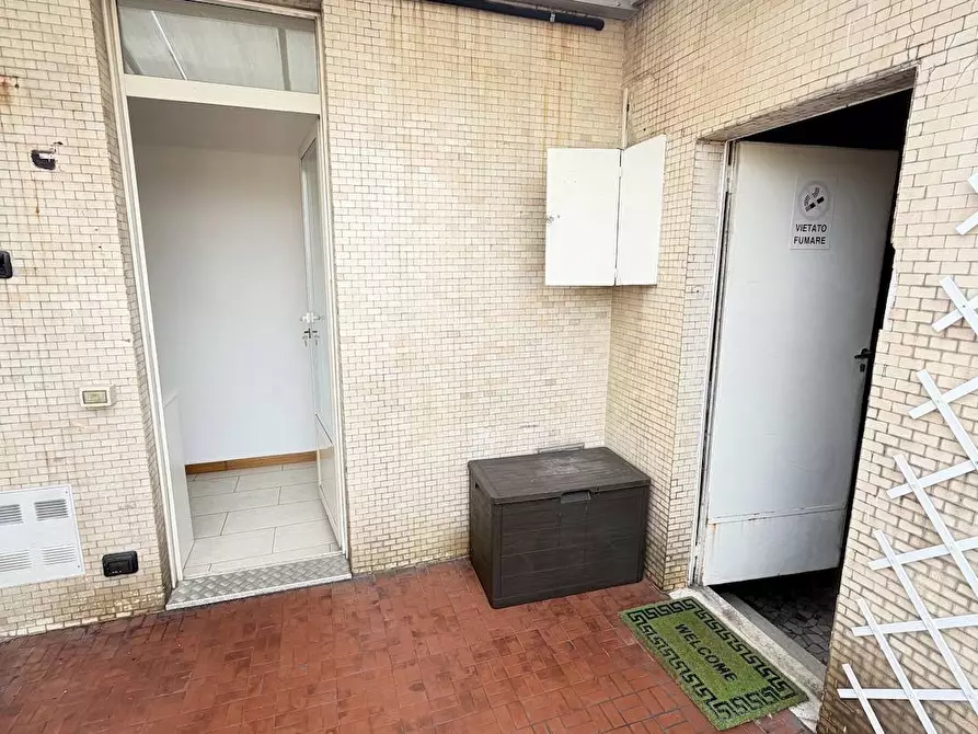 Immagine 5 di Appartamento in affitto  in Corso Sempione a Milano