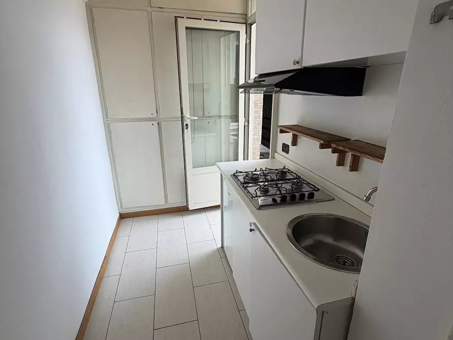 Immagine 8 di Appartamento in affitto  in Corso Sempione a Milano