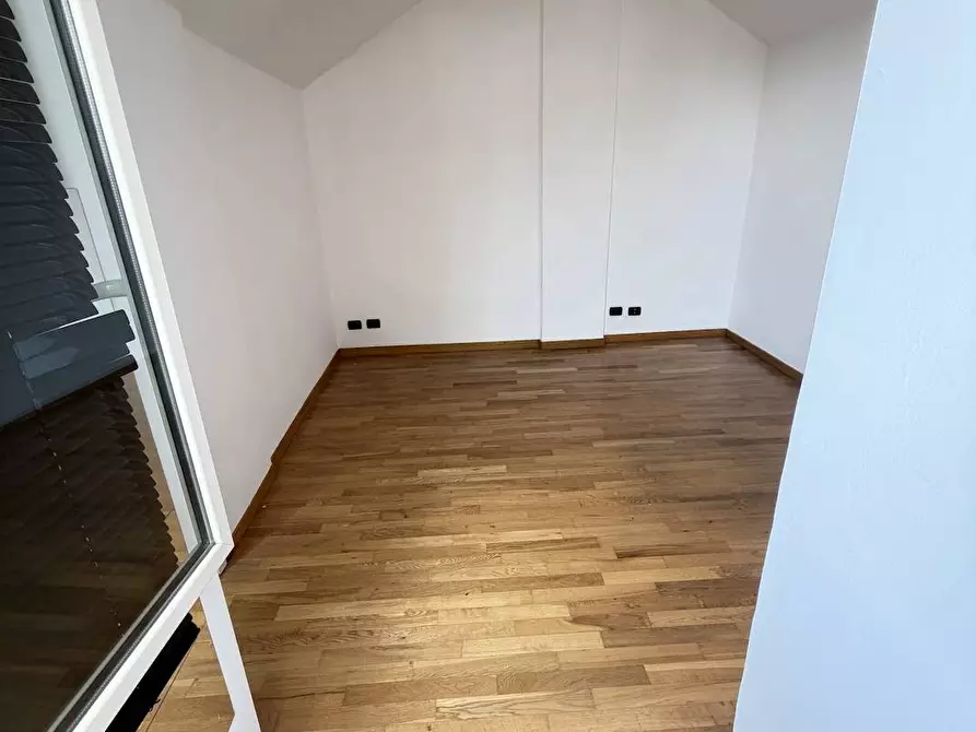 Immagine 10 di Appartamento in affitto  in Corso Sempione a Milano