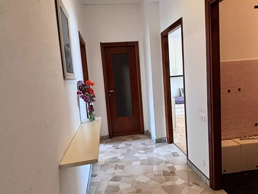 Immagine 14 di Appartamento in vendita  in via Fiume a Saronno