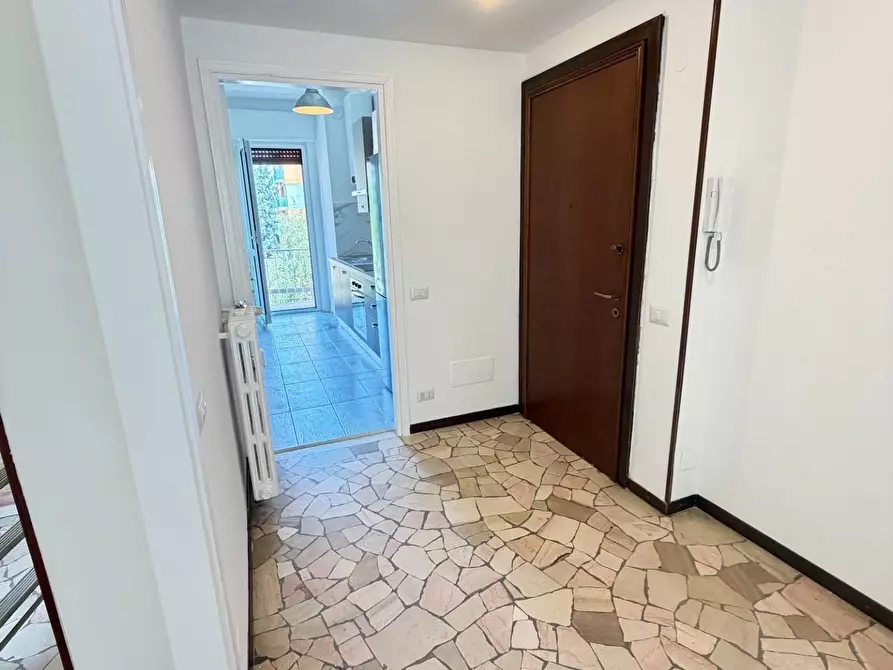 Immagine 12 di Appartamento in affitto  in via Colletta a Milano