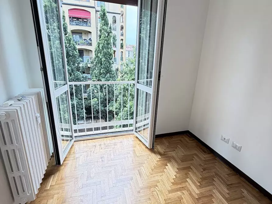 Immagine 19 di Appartamento in affitto  in via Colletta a Milano