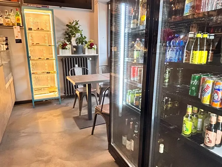 Immagine 8 di Attività commerciale in vendita  in piazza diocleziano a Milano