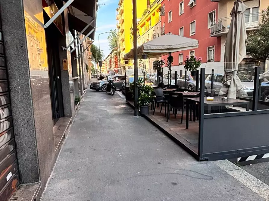 Immagine 11 di Attività commerciale in vendita  in piazza diocleziano a Milano