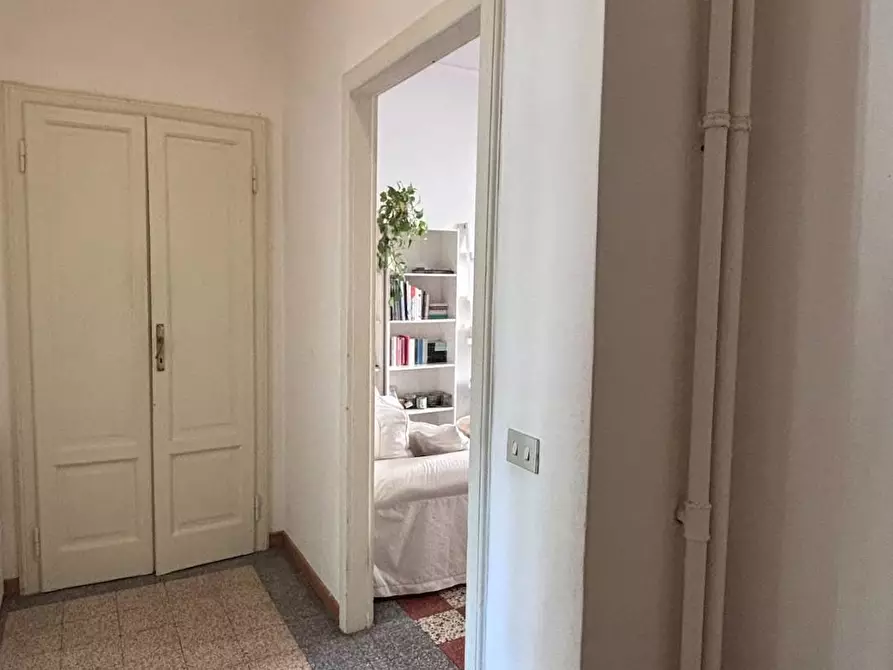 Immagine 15 di Appartamento in affitto  in via Faravelli 6 a Milano
