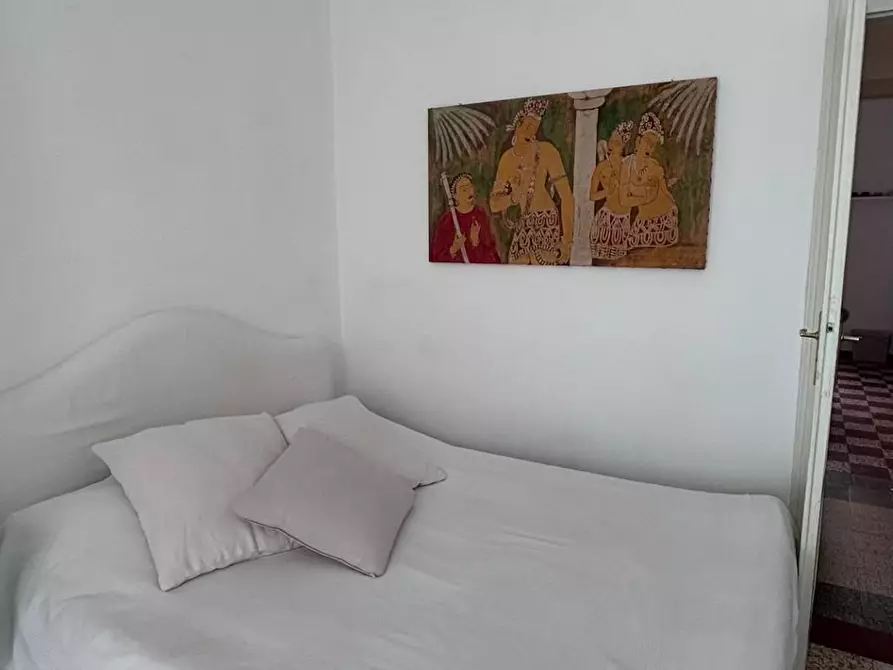 Immagine 20 di Appartamento in affitto  in via Faravelli 6 a Milano