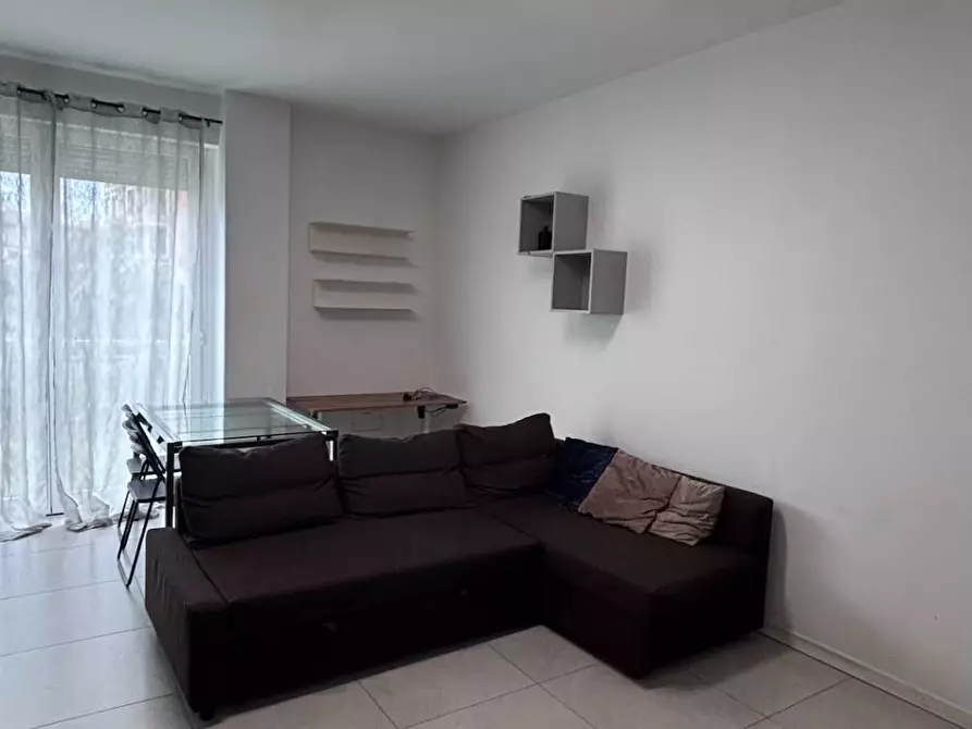 Immagine 5 di Appartamento in affitto  in via Gluck a Milano