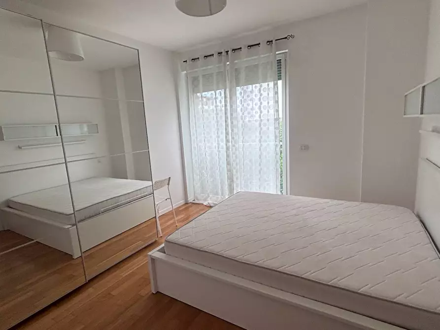 Immagine 6 di Appartamento in affitto  in via Gluck a Milano