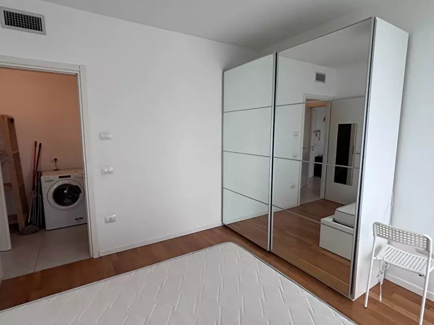 Immagine 7 di Appartamento in affitto  in via Gluck a Milano