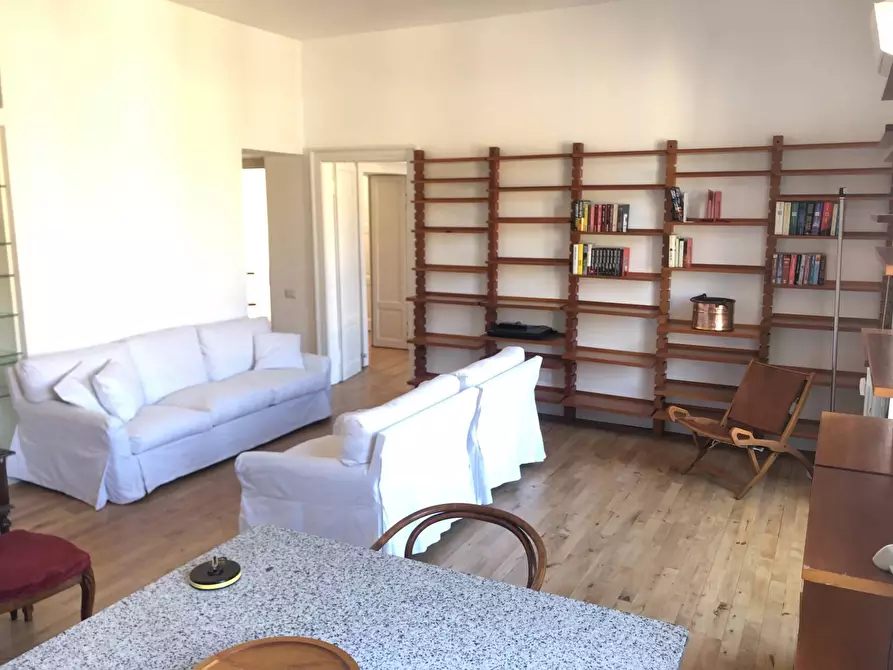 Immagine 2 di Appartamento in vendita  in via Castelfidardo a Milano