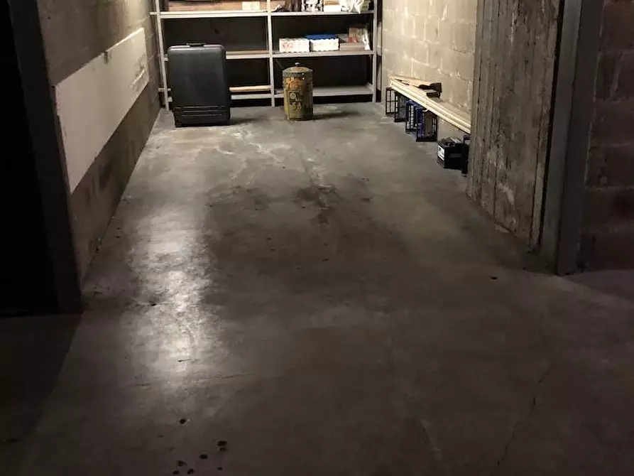 Immagine 41 di Appartamento in vendita  in via Castelfidardo a Milano