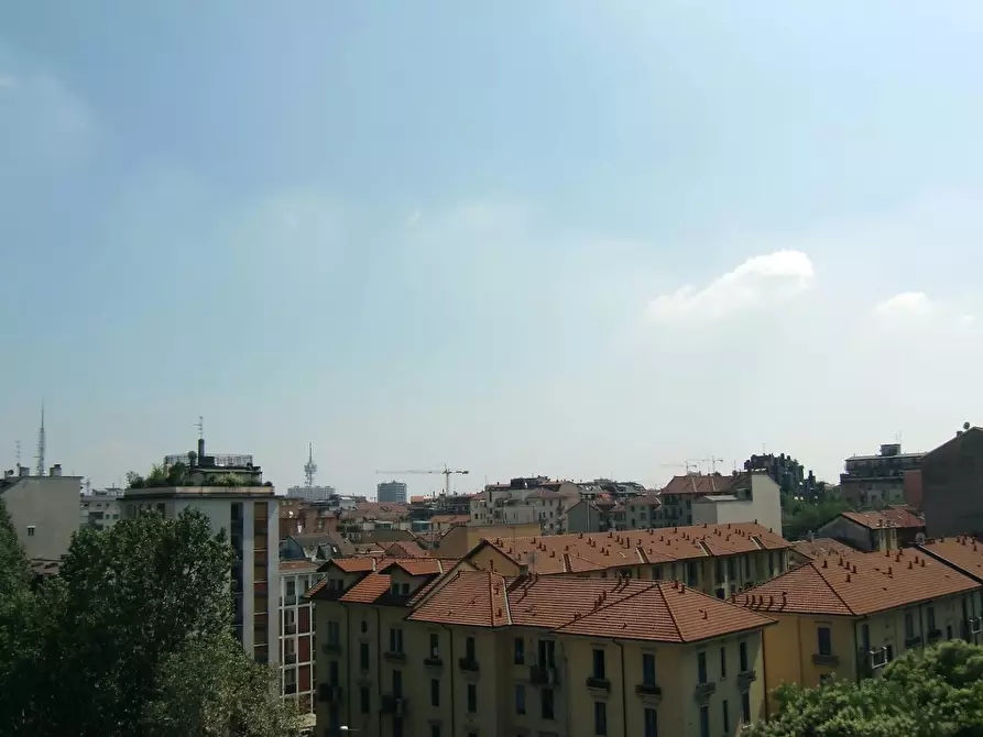Immagine 2 di Appartamento in affitto  in via Govone 68 a Milano