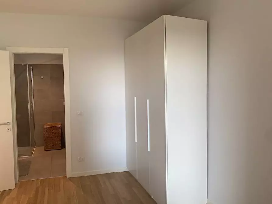 Immagine 11 di Appartamento in affitto  in via Pasolini 70 a Milano
