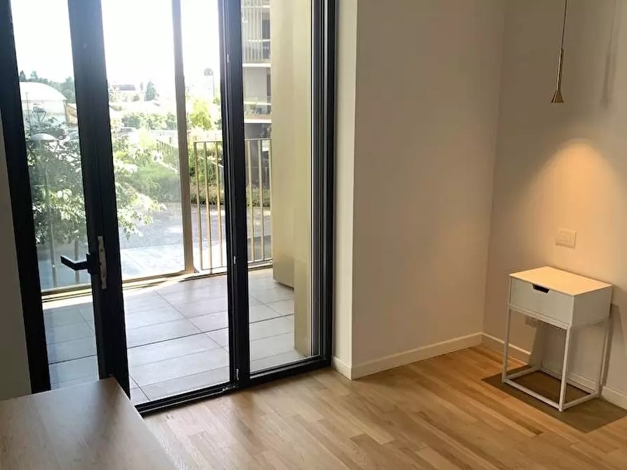 Immagine 13 di Appartamento in affitto  in via Pasolini 70 a Milano
