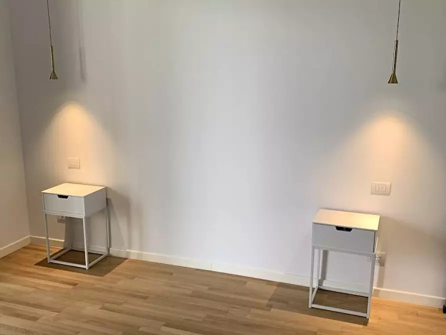 Immagine 14 di Appartamento in affitto  in via Pasolini 70 a Milano