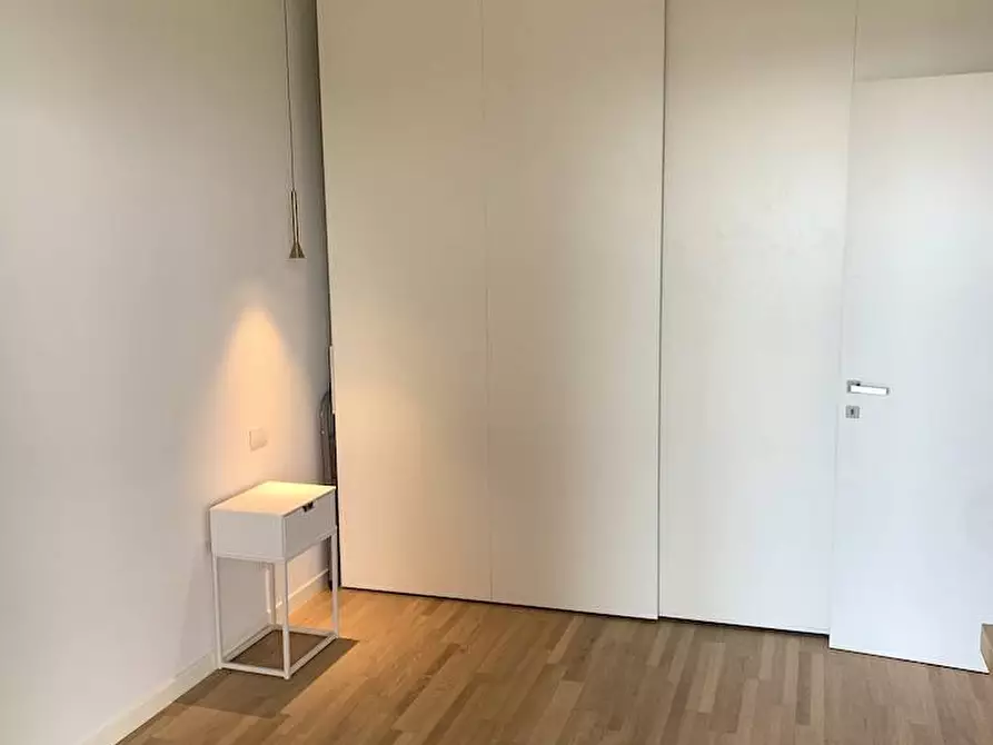 Immagine 15 di Appartamento in affitto  in via Pasolini 70 a Milano