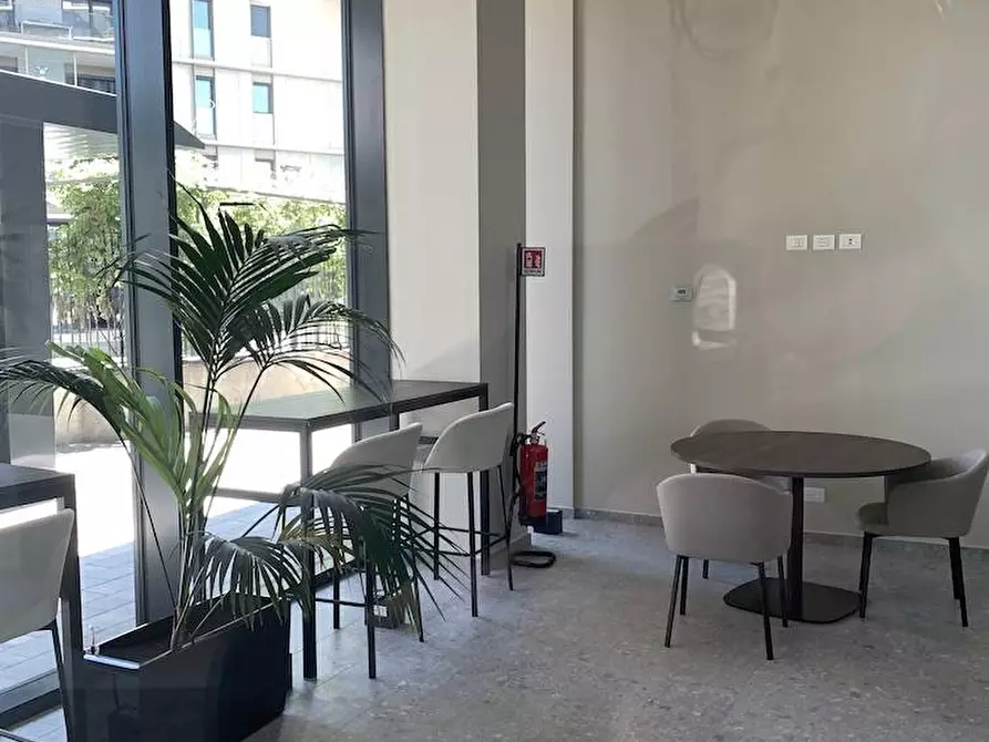Immagine 28 di Appartamento in affitto  in via Pasolini 70 a Milano