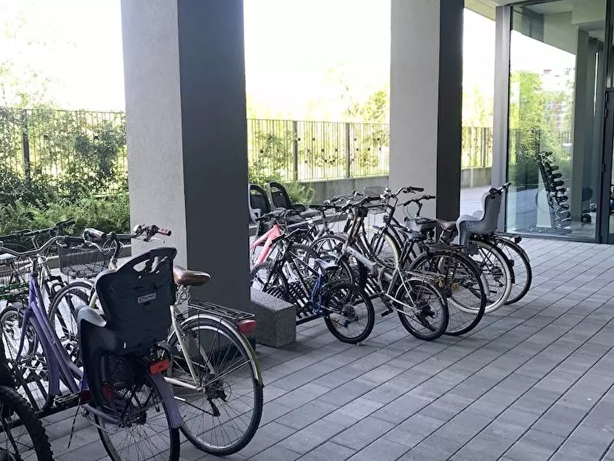 Immagine 32 di Appartamento in affitto  in via Pasolini 70 a Milano