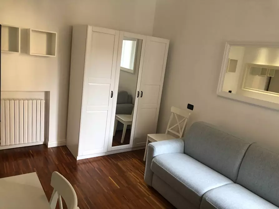 Immagine 6 di Appartamento in affitto  in via Cirillo 12 a Milano