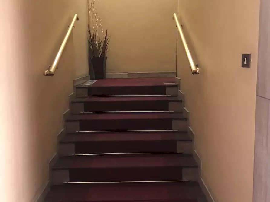 Immagine 15 di Appartamento in affitto  in via Fauchè a Milano