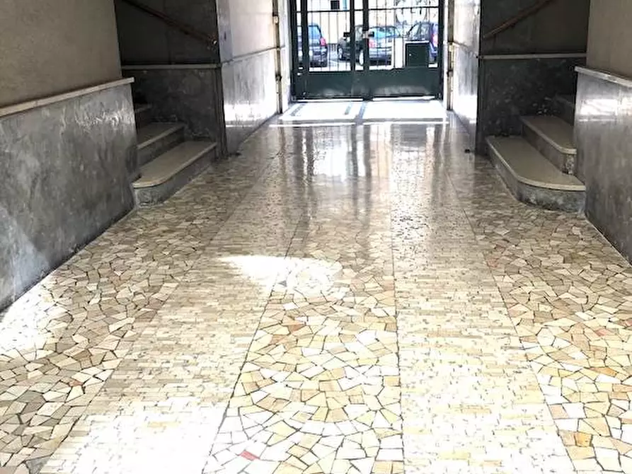 Immagine 4 di Appartamento in affitto  in via Faravelli 6 a Milano