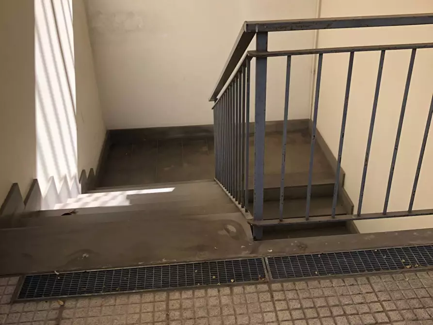 Immagine 11 di Box auto in affitto  in via Cenisio 46 a Milano