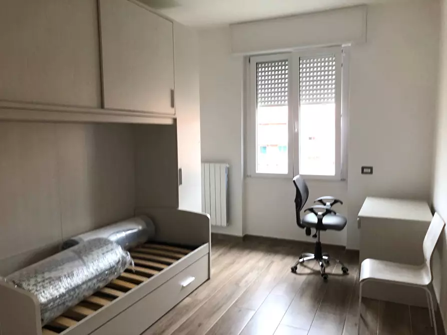 Immagine 11 di Appartamento in affitto  in via Lorenteggio 209 a Milano