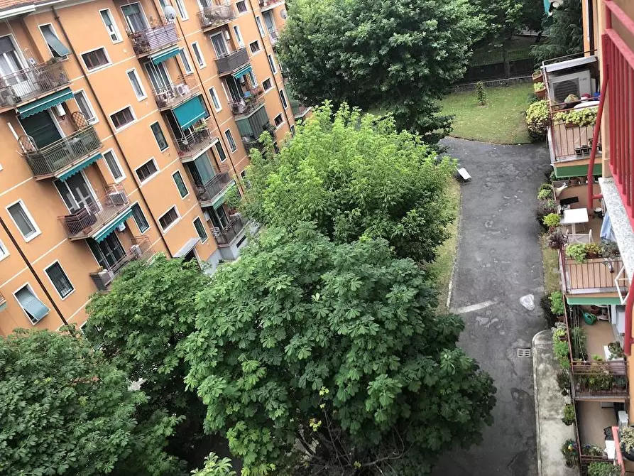 Immagine 7 di Appartamento in affitto  in via Lorenteggio 209 a Milano