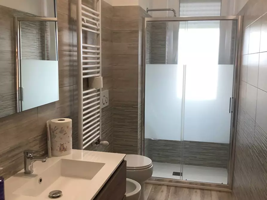 Immagine 10 di Appartamento in affitto  in via Lorenteggio 209 a Milano
