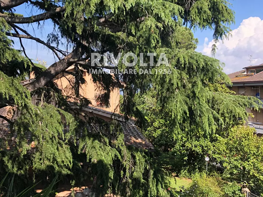 Immagine 12 di Appartamento in affitto  in Via Cassia a Roma