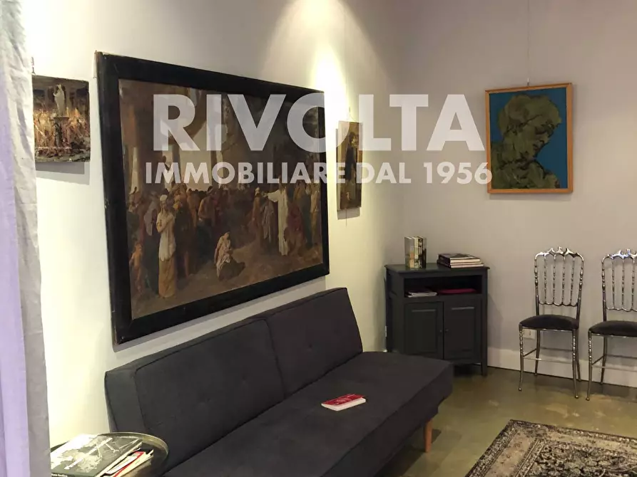 Immagine 7 di Locale commerciale in vendita  in Via Margutta a Roma