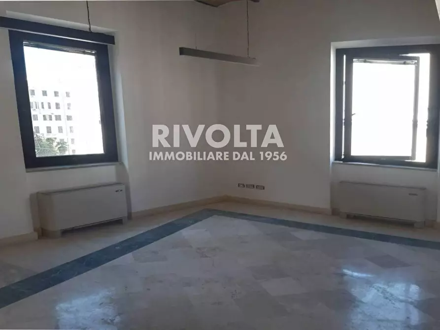 Immagine 1 di Ufficio in affitto  in Piazza Verdi a Roma