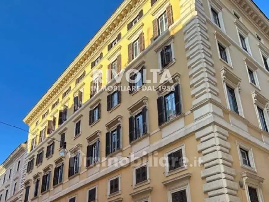 Immagine 1 di Ufficio in affitto  in via genova a Roma